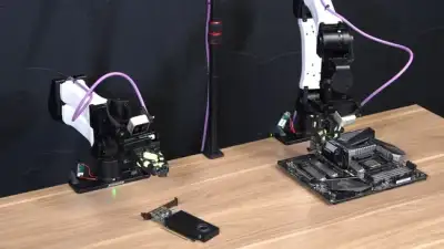 Nvidia חושפת רובוטי AI שלמדו להתקין כרטיסי מסך בלוחות אם